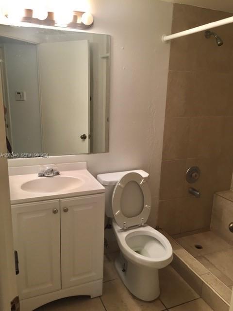 Photo - 8290 Lake Dr Unit 144