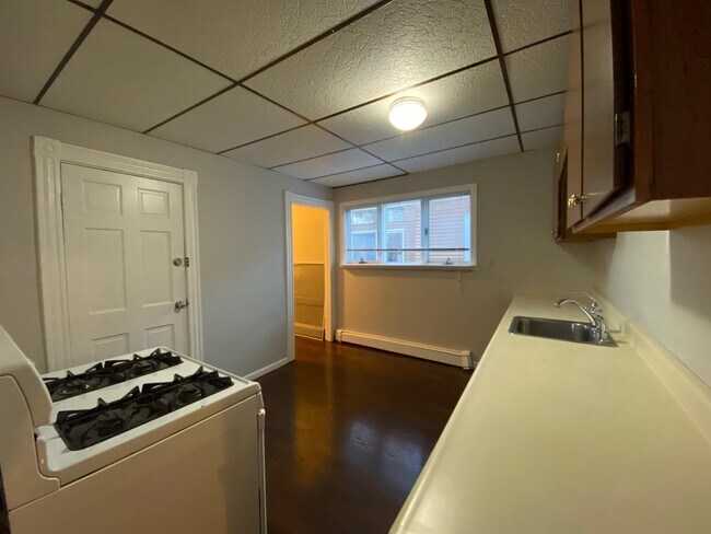 Photo - 34 Speridakis Ter Unit 34