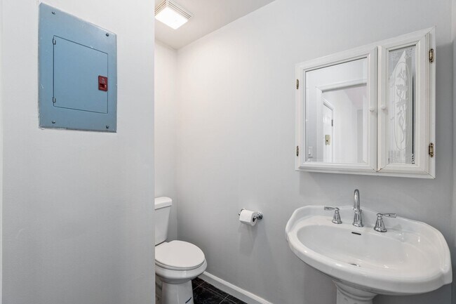 Photo - 883 JFK Blvd E Unit 1k