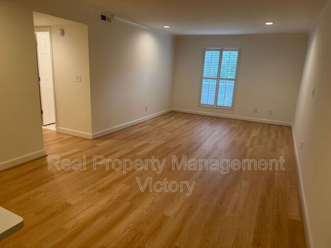 Photo - 157 Old Montgomery Hwy