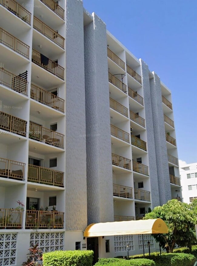 Building Photo - 1340 Lincoln Rd Unit 505