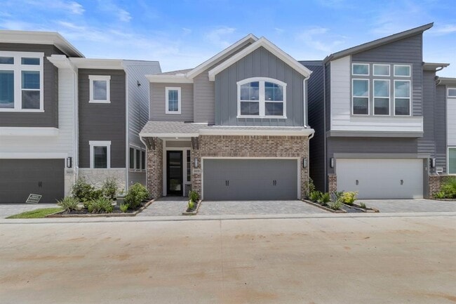 Photo - 16030 Mason Run Dr Casa