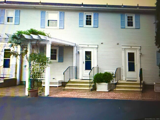 Building Photo - 19 Judson Ave Unit 19