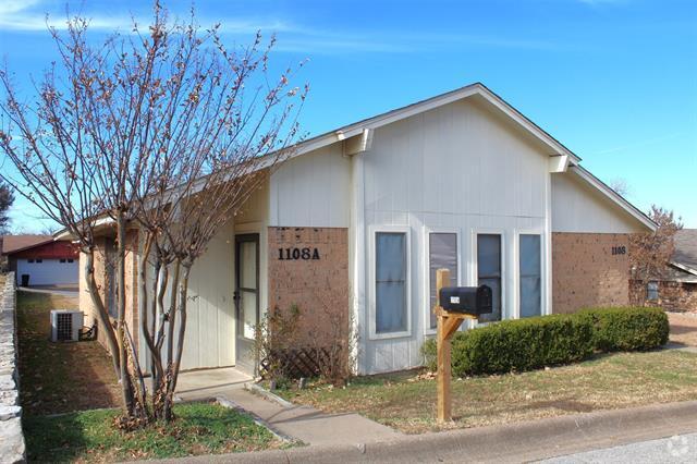 Building Photo - 1108 Curtis Dr Rental