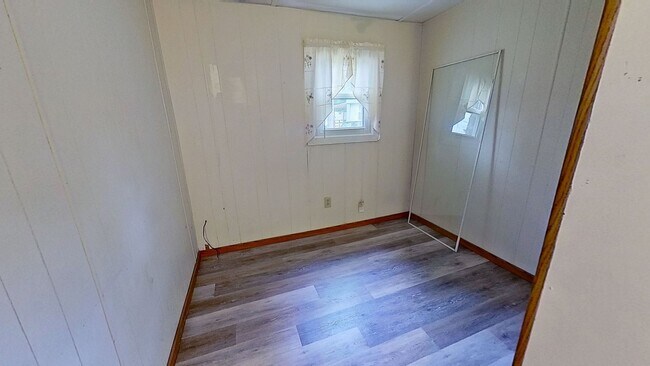 Photo - Mobile Home