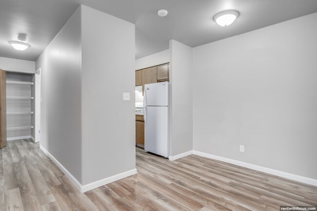 2 Bedroom - Lombard Ridge Rental