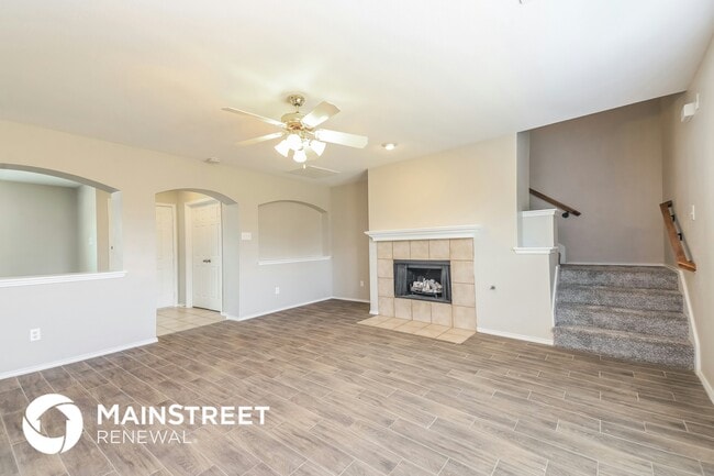 Photo - 2120 Rose May Dr