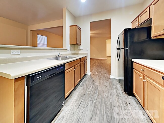 Photo - 7107 W St Catherine Ave