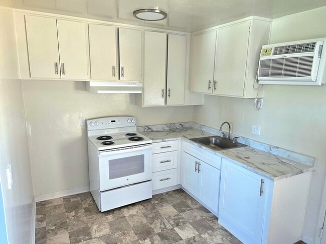 Kitchen - Junior