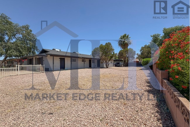 Building Photo - 4711 Unit 4711#3-1