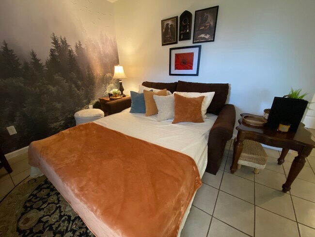 Photo - 5765 Crow Dr