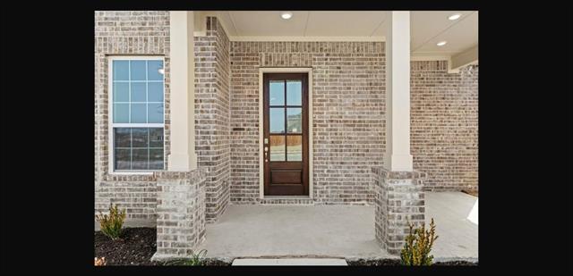 Photo - 616 Blakelys Wy