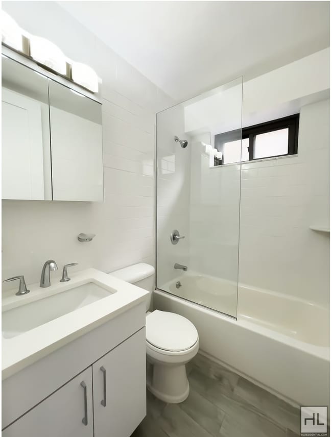 Photo - East 89 Street Unit 4J