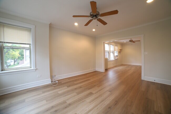 Photo - 3733 N Christiana Ave