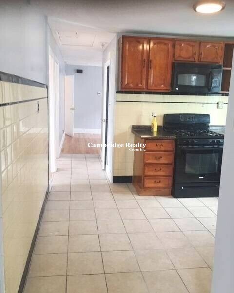 Photo - 62 Woods Ave Unit 2