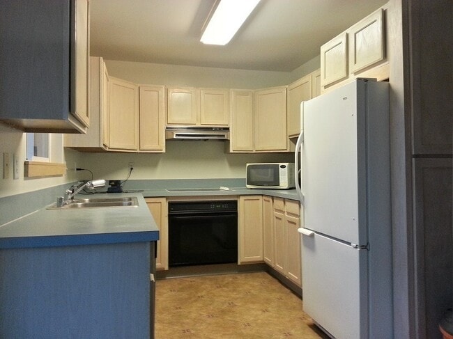 Photo - Ideal Split-Level Lake Hills Home