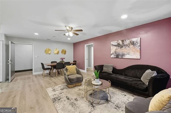 Photo - 3645 Peachtree Rd NE Unit 203