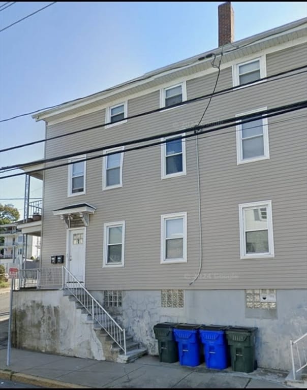 Building Photo - 1019 N Main St Unit 1