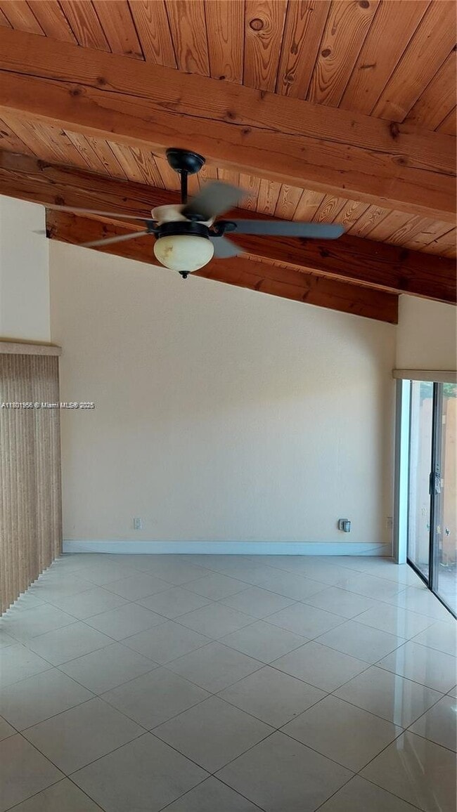 Photo - 2675 Parkview Dr S
