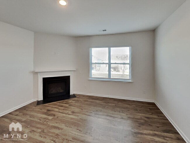 Photo - 10 Garden Hill Rd