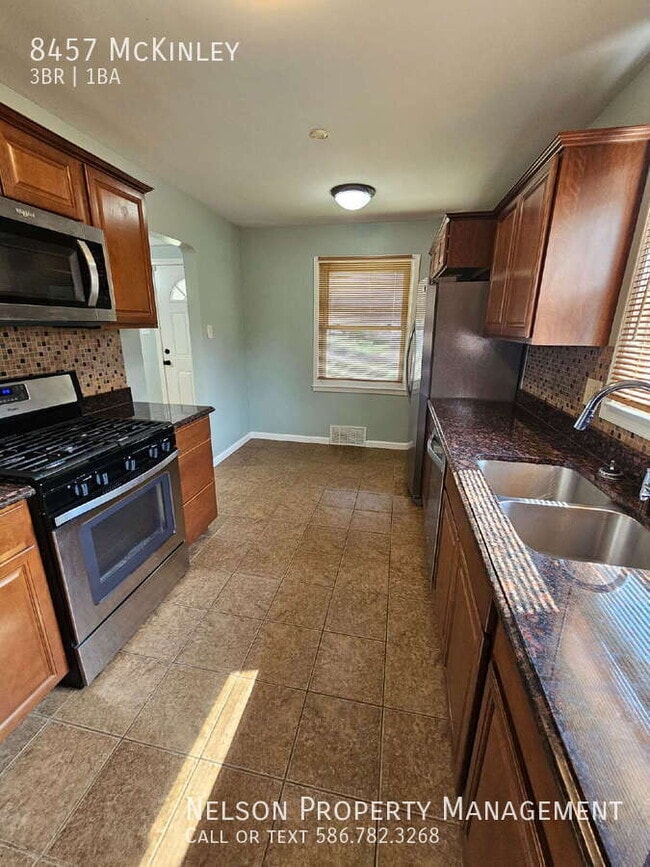 Photo - 8457 McKinley-