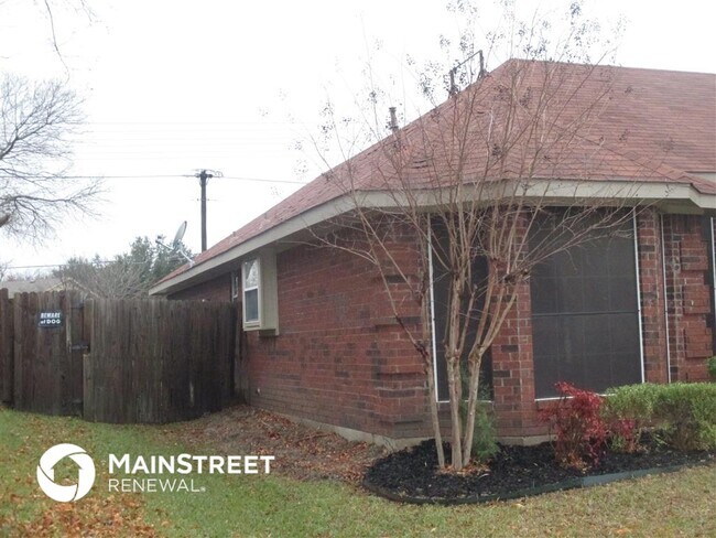 Photo - 709 Grand Cayman Way