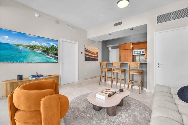 Photo - 50 South Pointe Dr Unit 608