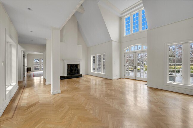 Photo - 7 Rodney Ln