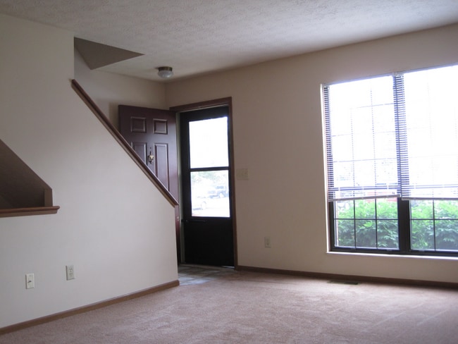 Photo - 167 Blakeford Dr