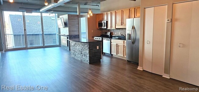 Photo - 100 W Fifth St Unit 406