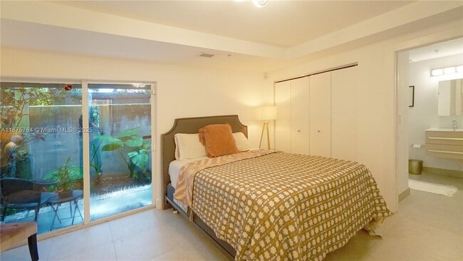 Photo - 706 NE 5th St