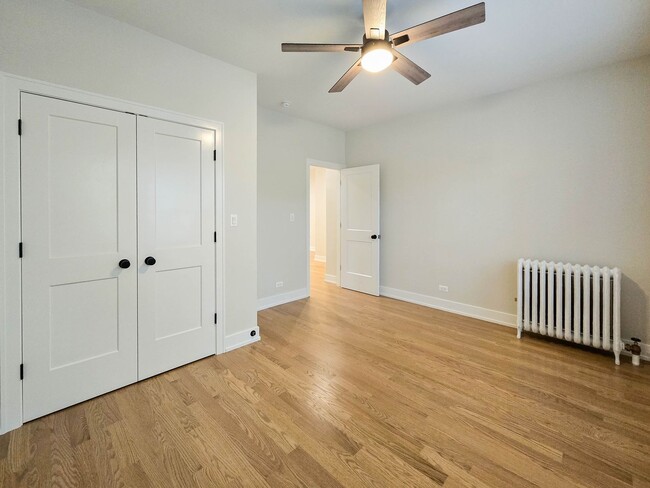 2257 W Argyle St Unit 3