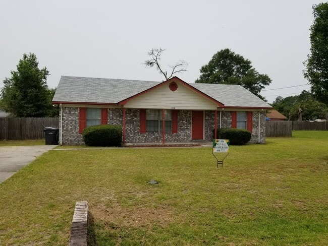 Building Photo - 102 Crosby Dr