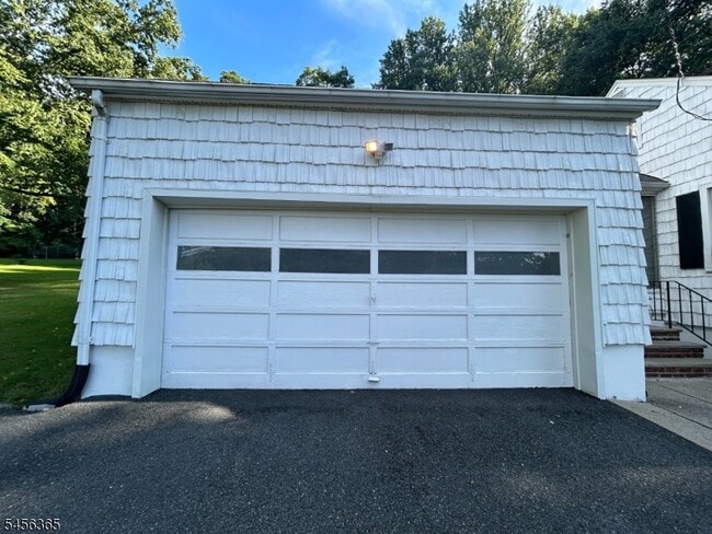 Photo - 318 Palmer Rd