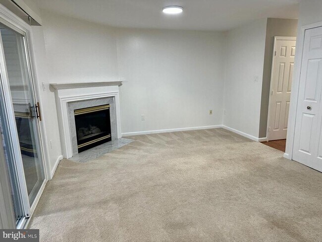 Photo - 9237 Lorton Valley Rd