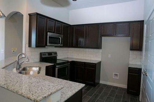 Photo - 205 Hidden Springs Dr