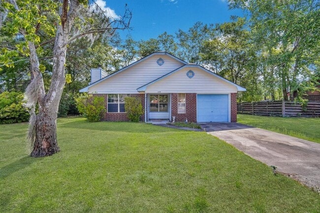 Building Photo - 1109 Tomahawk Trail