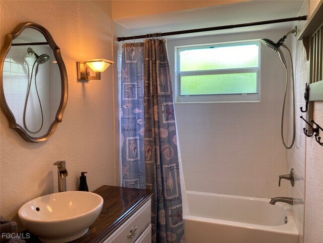 Photo - 3131 Calusa Ave