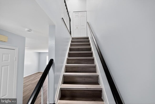 Photo - 17 Wellspring Cir