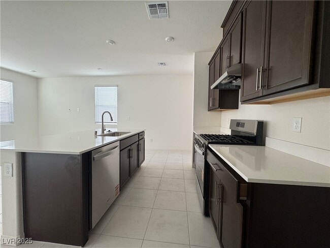 Photo - 9143 Rivington Ave