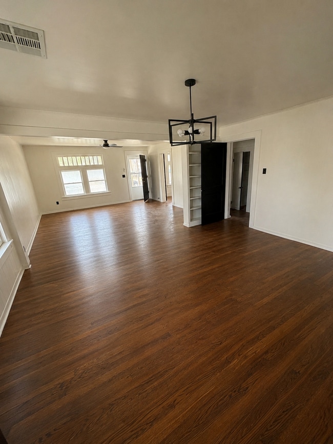 2509 NW 11th St