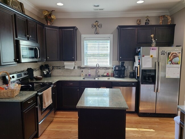 Photo - 3 Bed, 2.5 Bath unfurnished home in Chadwick Shores Community Sneads Ferry