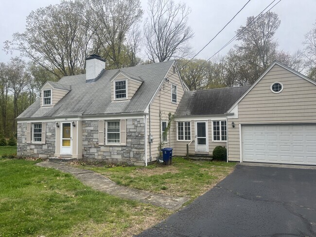 Photo - 312 Fairlea Rd