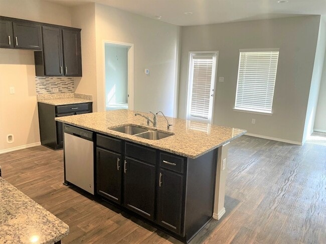 Photo - 22535 Theodoli Dr