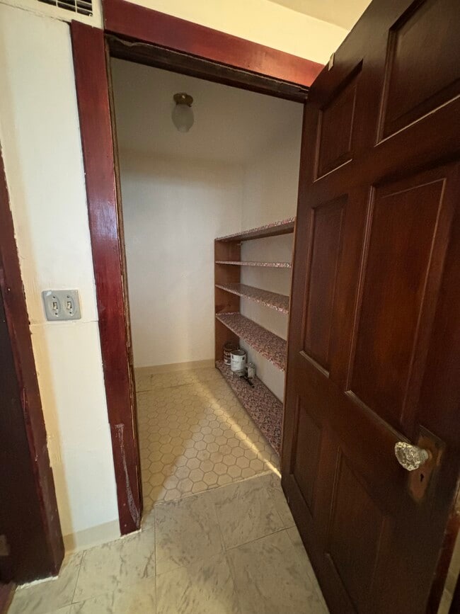 Photo - 912 Highland Ave