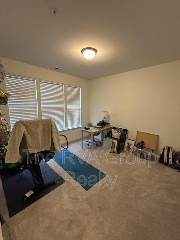 Photo - 4941 Old Main St