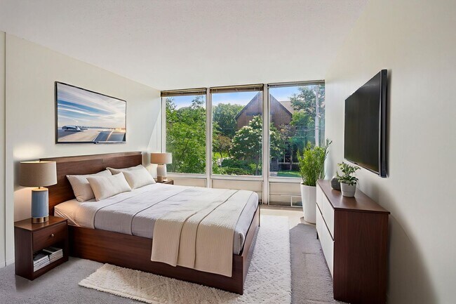 Thornton Place Apartments