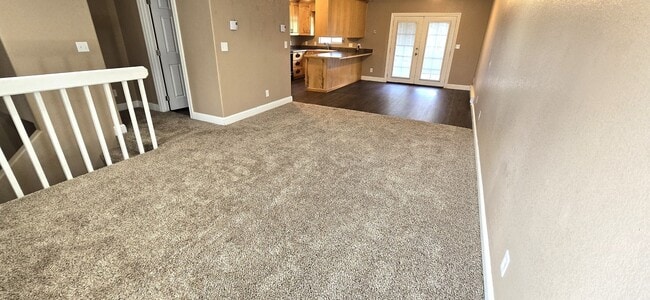 Photo - 2 Bedroom, 1.5 Bathroom, 1 Car Garage For Rent In The 4-J Subdivision