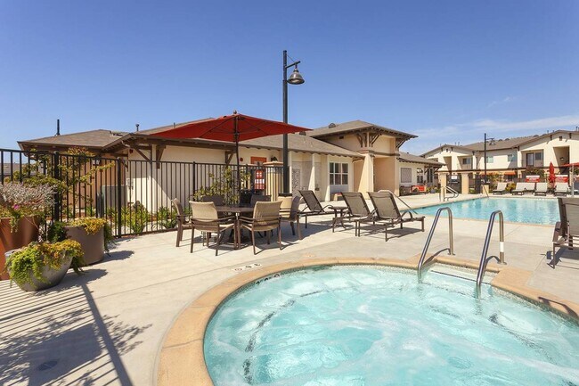Villa del Sol Senior Apartments