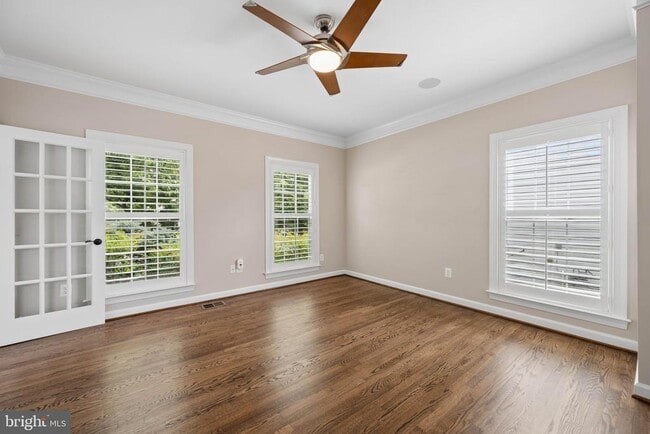Photo - 110 Bedrock Dr